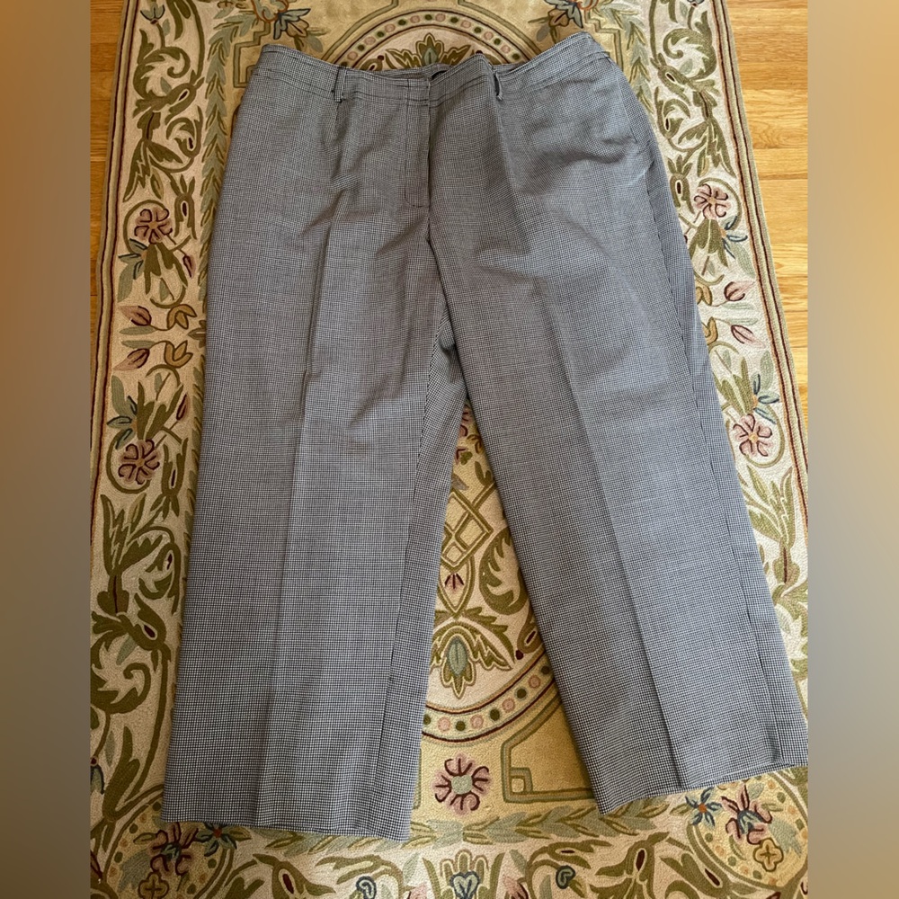 Jone’s New York Women’s Petite Houndstooth Trousers, 22W